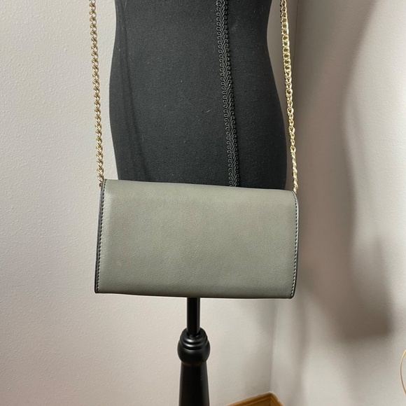 Urban Expressions Olive/Gray Crossbody - Picture 7 of 8